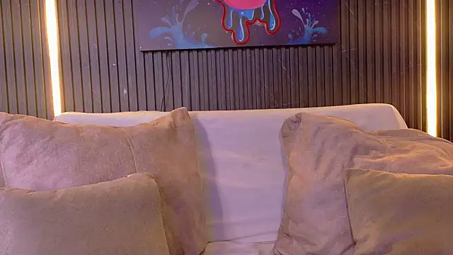 Snapshot of Cherry_Stone chatting on January 2026 11:57:01 AM Cherry Stone online show from January 2026 11:57:01 AM