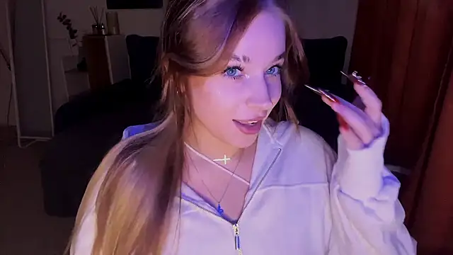 Snapshot of Babymoney_2007 chatting on October 2025 10:53:01 PM Babymoney 2007 online show from October 2025 10:53:01 PM