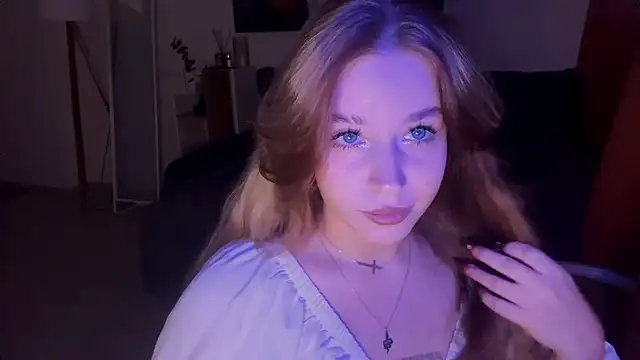 Snapshot of Babymoney_2007 chatting on October 2025 06:42:02 PM Babymoney 2007 online show from October 2025 06:42:02 PM