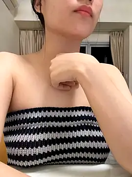 Minhee22 online show from October 2025 07:13:02 PM