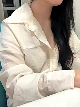 Minhee22 online show from November 2025 04:56:02 PM