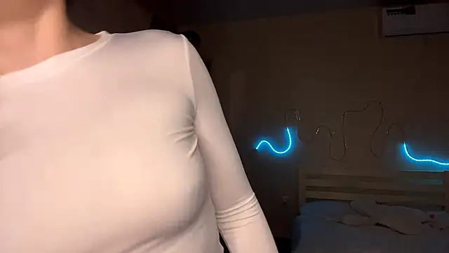 MyraLitterers online show from April 2026 04:19:01 PM