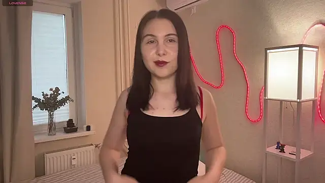 MyraLitterers online show from May 2026 04:13:01 PM
