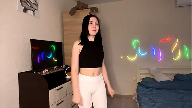 MyraLitterers online show from April 2026 04:00:02 PM