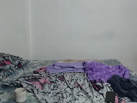  camila trans  online show from December 2025 06:09:02 PM