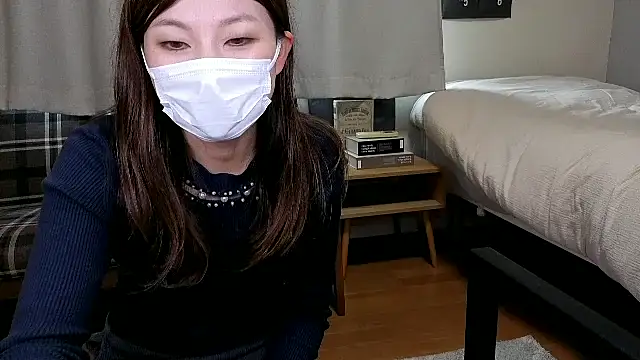 Snapshot of rei_1121 chatting on October 2025 03:51:01 AM rei 1121 online show from October 2025 03:51:01 AM