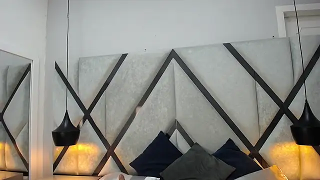 AriaWillss online show from October 2025 12:17:02 PM