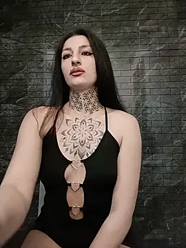 Porcellina181 online show from November 2025 05:46:01 PM