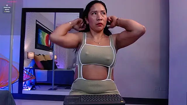 Snapshot of SashaaVixen chatting on December 2025 11:56:02 AM SashaaVixen online show from December 2025 11:56:02 AM