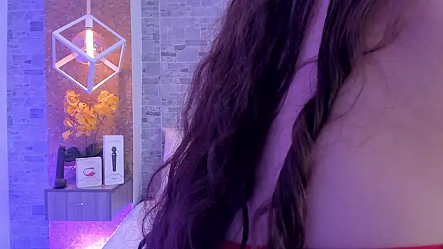 Catalina-Thompson online show from October 2025 12:04:02 PM