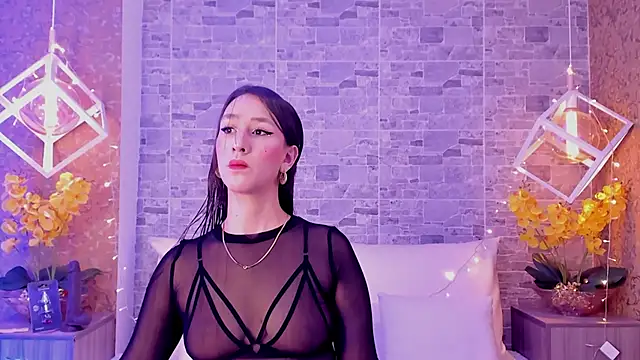 Catalina-Thompson online show from November 2025 11:54:01 AM