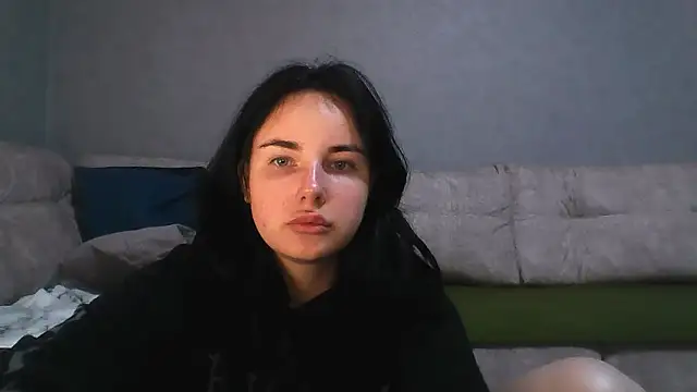 Snapshot of Kirunya chatting on November 2025 06:25:01 PM Kirunya online show from November 2025 06:25:01 PM