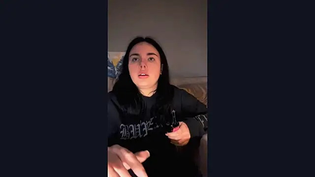 Snapshot of Kirunya chatting on October 2025 07:13:02 PM Kirunya online show from October 2025 07:13:02 PM