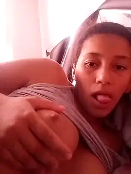 Kiittyy doll online show from November 2025 02:53:02 PM