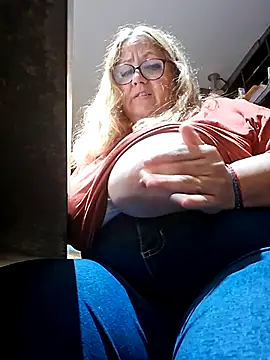 JennyInVegas online show from April 2026 02:35:02 PM