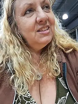 JennyInVegas online show from April 2026 02:40:02 AM