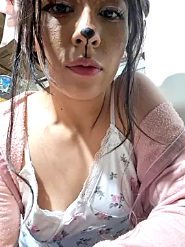 Snapshot of chloebrownn03 chatting on October 2025 02:55:02 AM chloebrownn03 online show from October 2025 02:55:02 AM