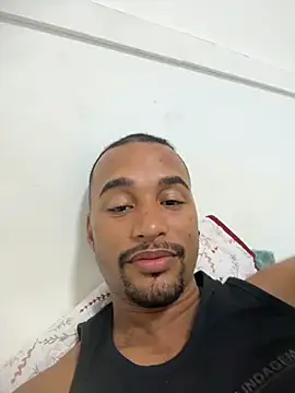 Snapshot of casalbrhot25 chatting on October 2025 04:24:01 AM casalbrhot25 online show from October 2025 04:24:01 AM