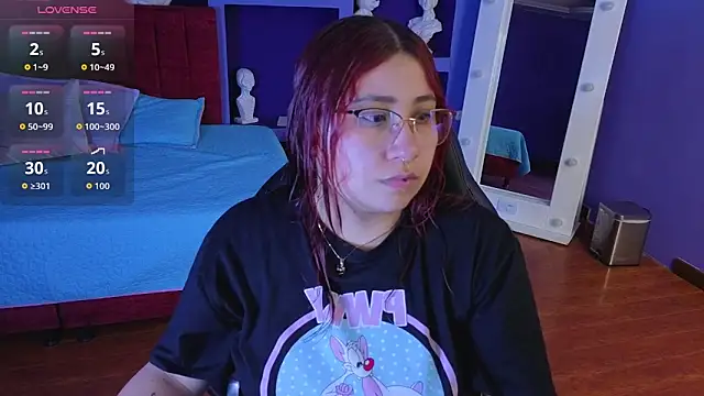 littlee red online show from February 2026 08:52:02 PM