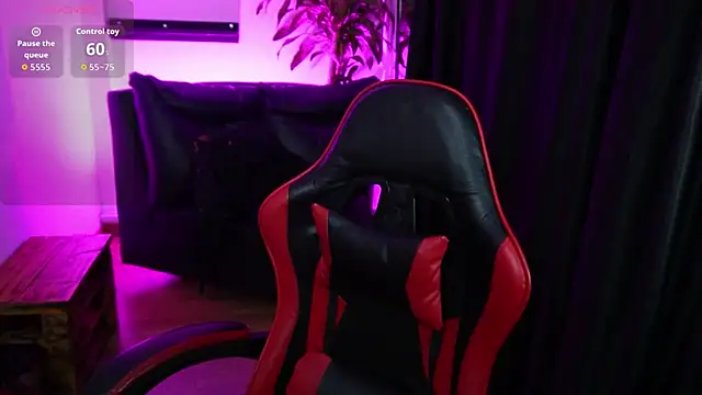 littlee red online show from January 2026 09:51:02 PM