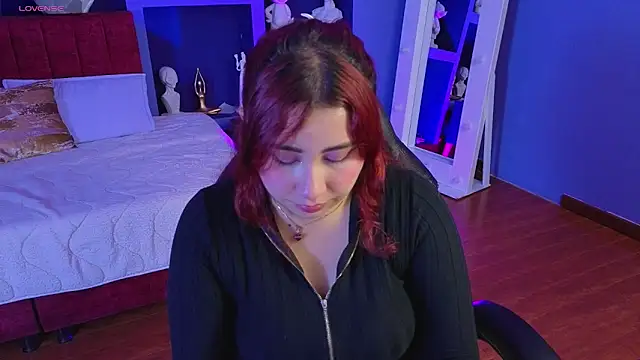 littlee red online show from March 2026 06:59:02 PM