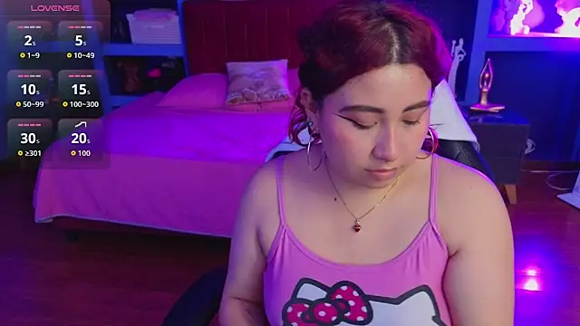 littlee red online show from February 2026 08:51:01 PM