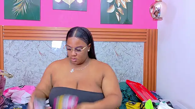 matureahomegirl online show from February 2026 03:03:02 AM