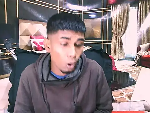 IndianThuggin online show from June 2026 09:09:02 PM
