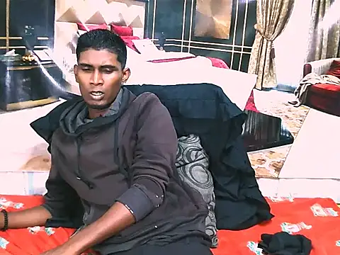 IndianThuggin online show from May 2026 06:45:01 PM
