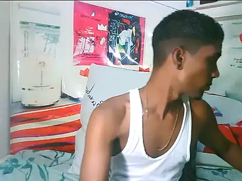 IndianThuggin online show from October 2025 05:45:01 PM