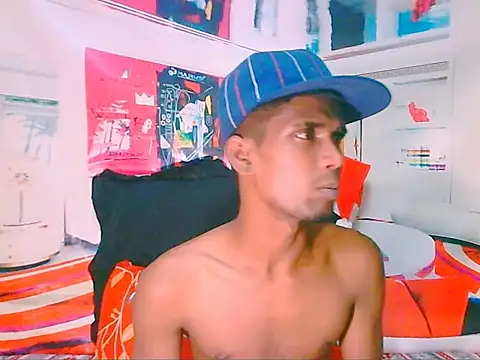 IndianThuggin online show from December 2025 05:06:01 PM