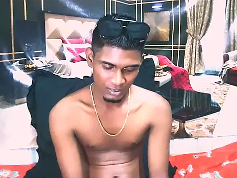 IndianThuggin online show from May 2026 07:32:02 PM