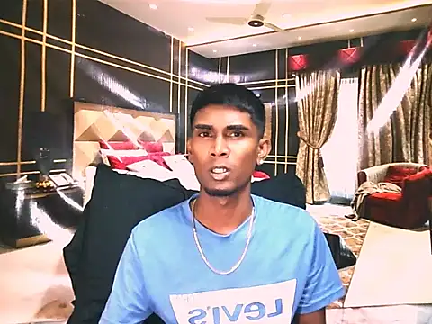 IndianThuggin online show from June 2026 06:20:01 PM