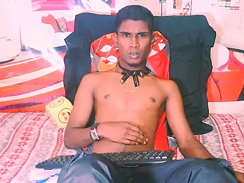 IndianThuggin online show from November 2025 07:12:01 AM