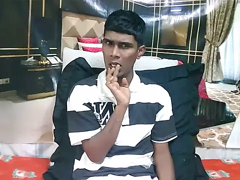 IndianThuggin online show from July 2026 09:15:01 PM