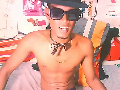 IndianThuggin online show from November 2025 08:09:02 PM