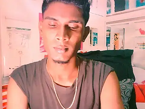 IndianThuggin online show from November 2025 04:54:01 PM