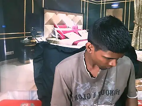 IndianThuggin online show from June 2026 05:50:01 PM
