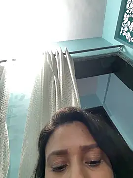 heenashai online show from November 2025 12:04:02 AM