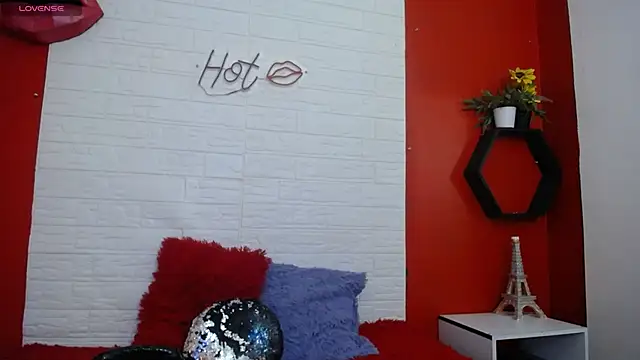 Emma sweet hot online show from February 2026 05:26:02 PM