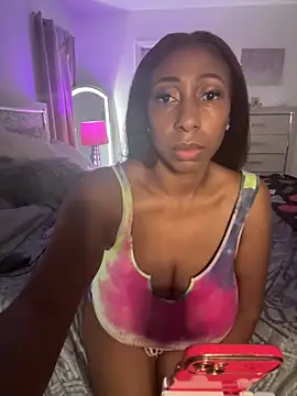 Snapshot of GoddessGlam chatting on October 2025 10:44:02 PM GoddessGlam online show from October 2025 10:44:02 PM