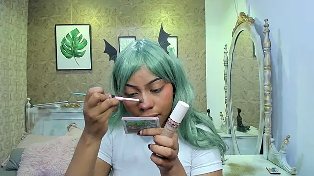 Sofia clk online show from November 2025 04:27:01 AM