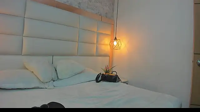 Sofia clk online show from March 2026 03:06:01 AM