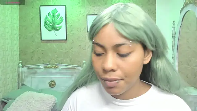 Snapshot of Sofia_clk chatting on June 2026 03:00:01 AM Sofia clk online show from June 2026 03:00:01 AM
