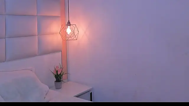 Sofia clk online show from April 2026 03:30:01 AM