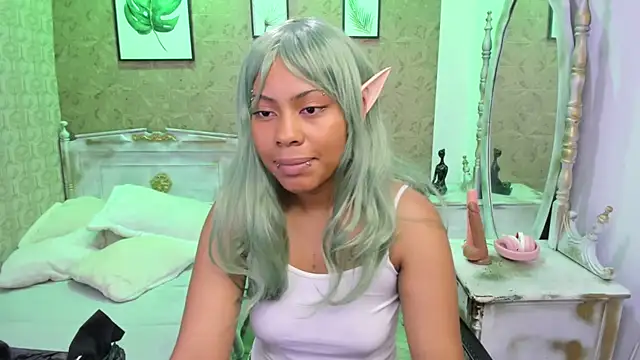 Sofia clk online show from December 2025 03:11:05 AM