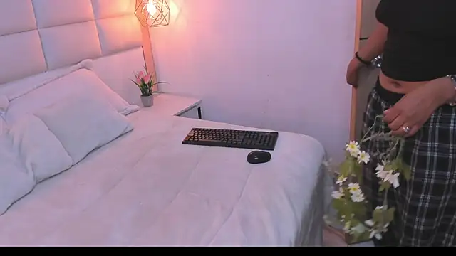 Sofia clk online show from April 2026 03:24:02 AM