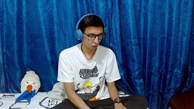 DavTwink3100 online show from January 2026 01:53:02 AM