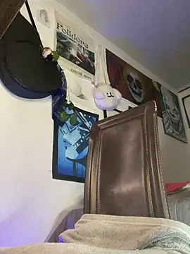 lukaOnline  online show from November 2025 02:22:02 AM