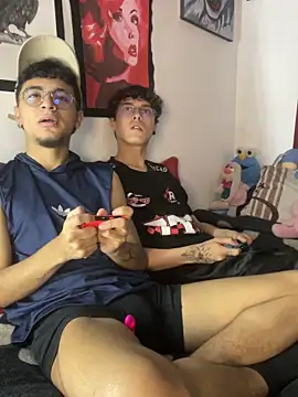 lukaOnline  online show from November 2025 06:25:02 AM